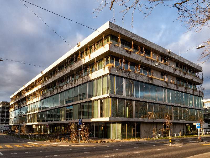 Swiss TPH opens new building on the site of BaseLink