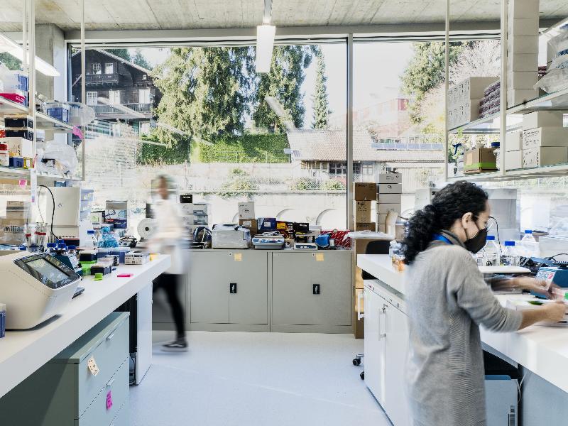 Superlab Suisse heading to Basel